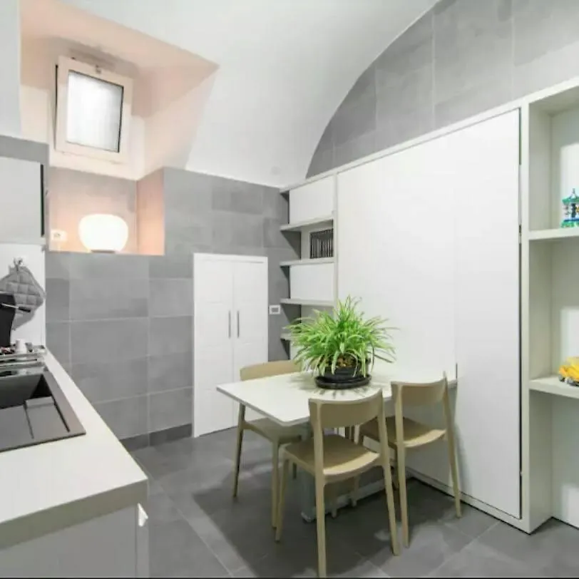 Mezzocannone Home - Casa Vacanze Centro Storico Napoli Italy